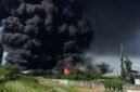 Kebakaran Pabrik Karet di Kawasan Industri Lubuk Begalung. (Tangkapan Layar Tiktok.com @hdr.p0)